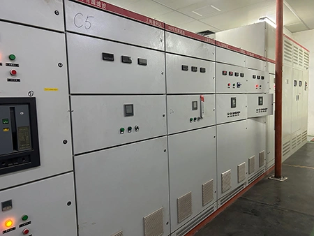 مرشح التوافقيات النشط (AHF)