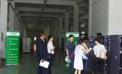 زيارات العملاء