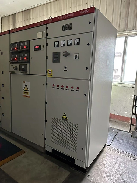 بنك المكثفات التوافقية للجهد العالي